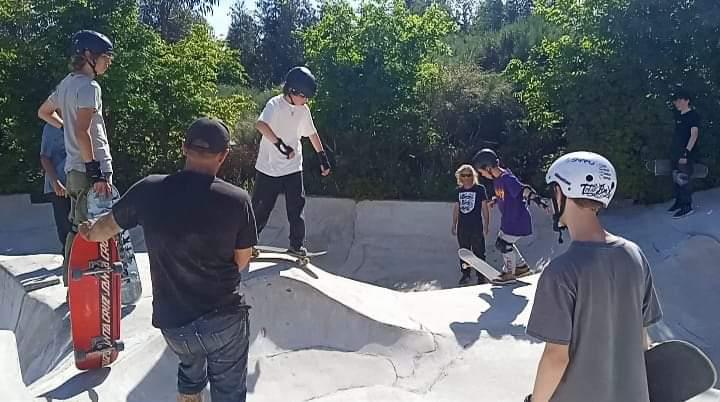 Skate Dazzers park